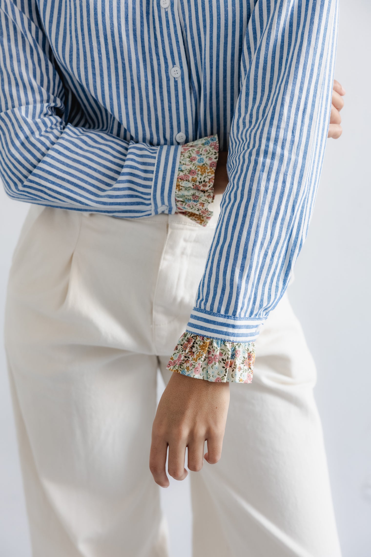 HIGH COLLAR COTTON SHIRT