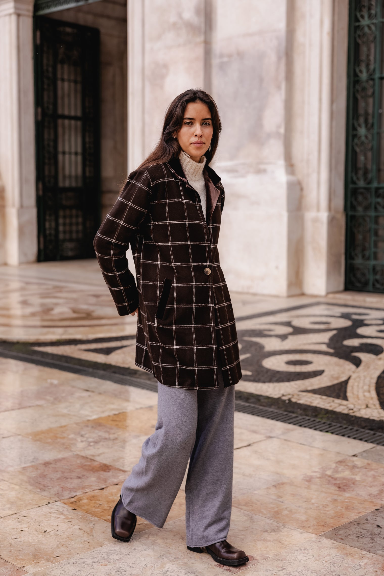 CAMILE OVERCOAT
