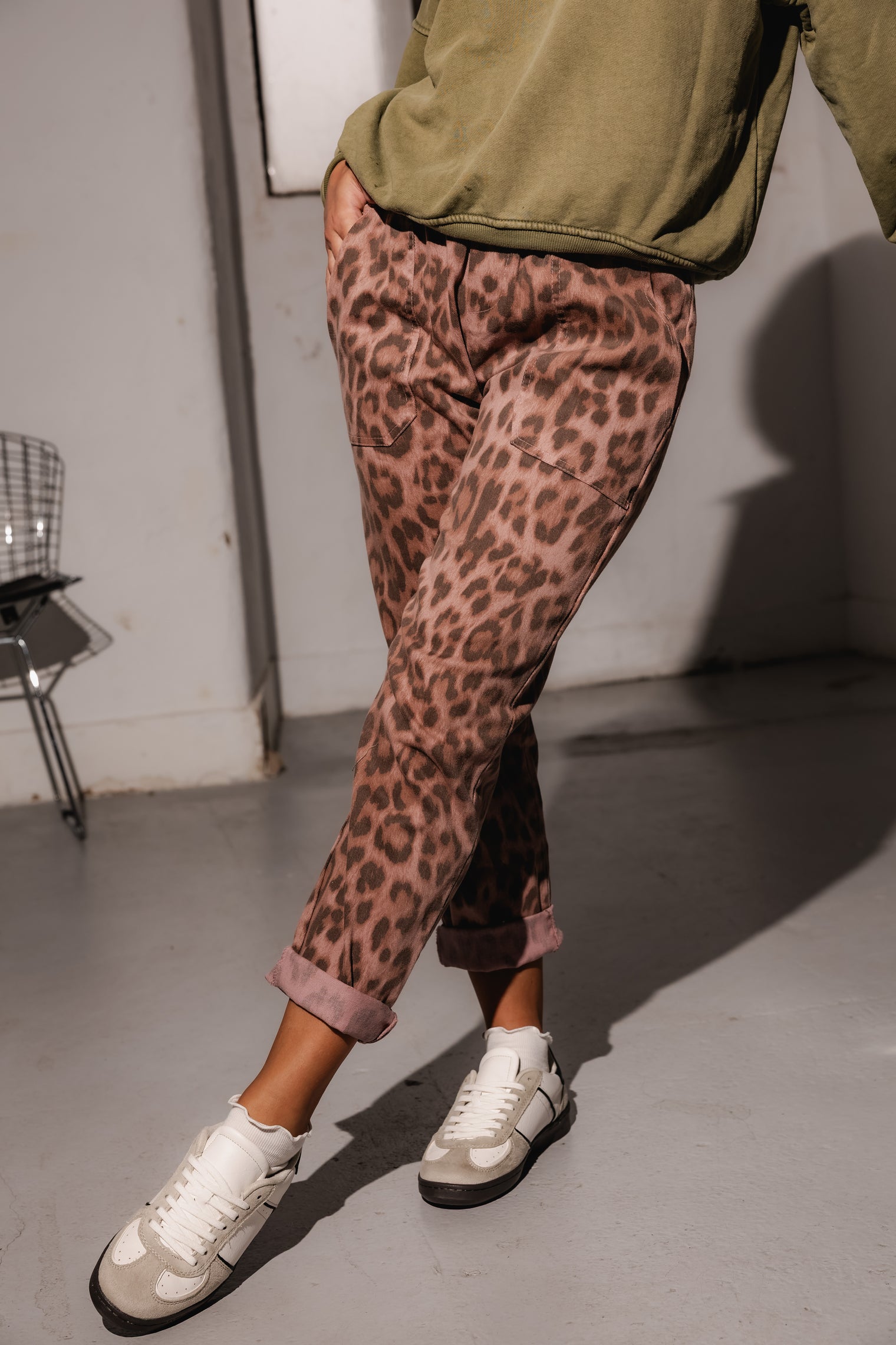 NINA MOM FIT PANTS PINK