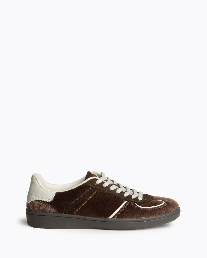 CHOCO SNEAKERS