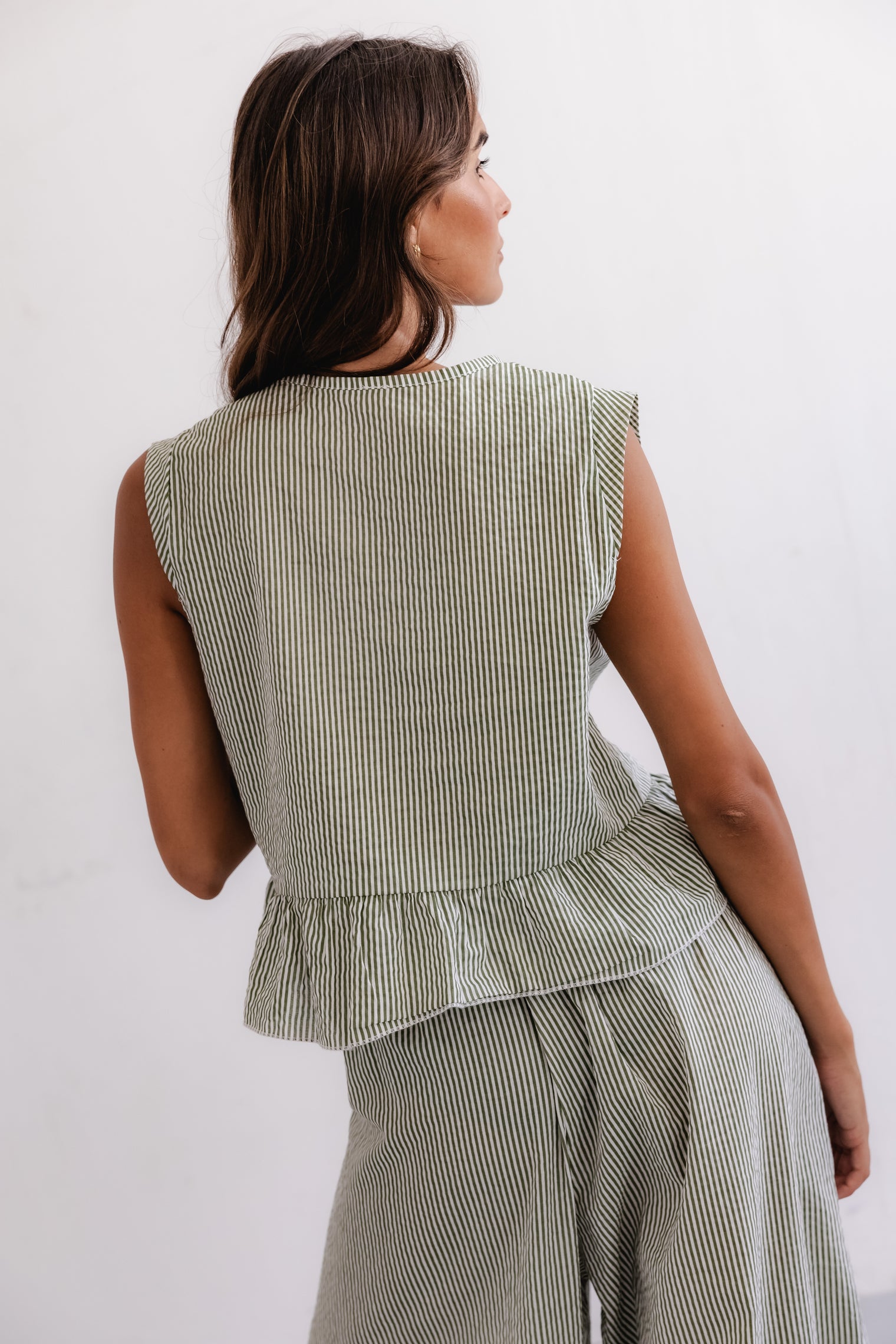 CONJUNTO ADRAGA