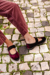 VELVET FLATS