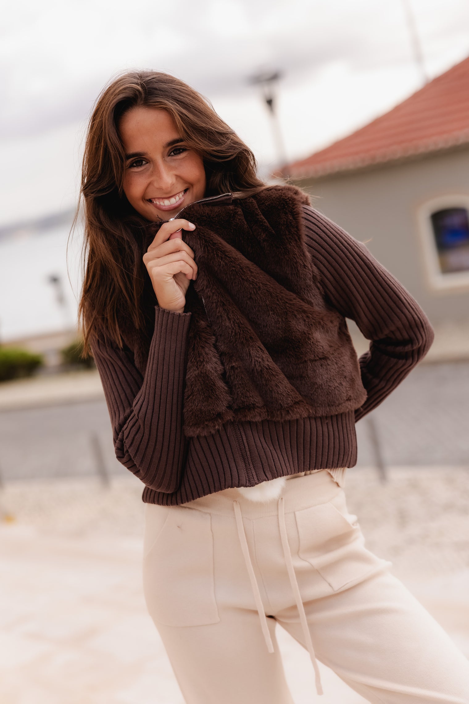 CAETANA BROWN JACKET