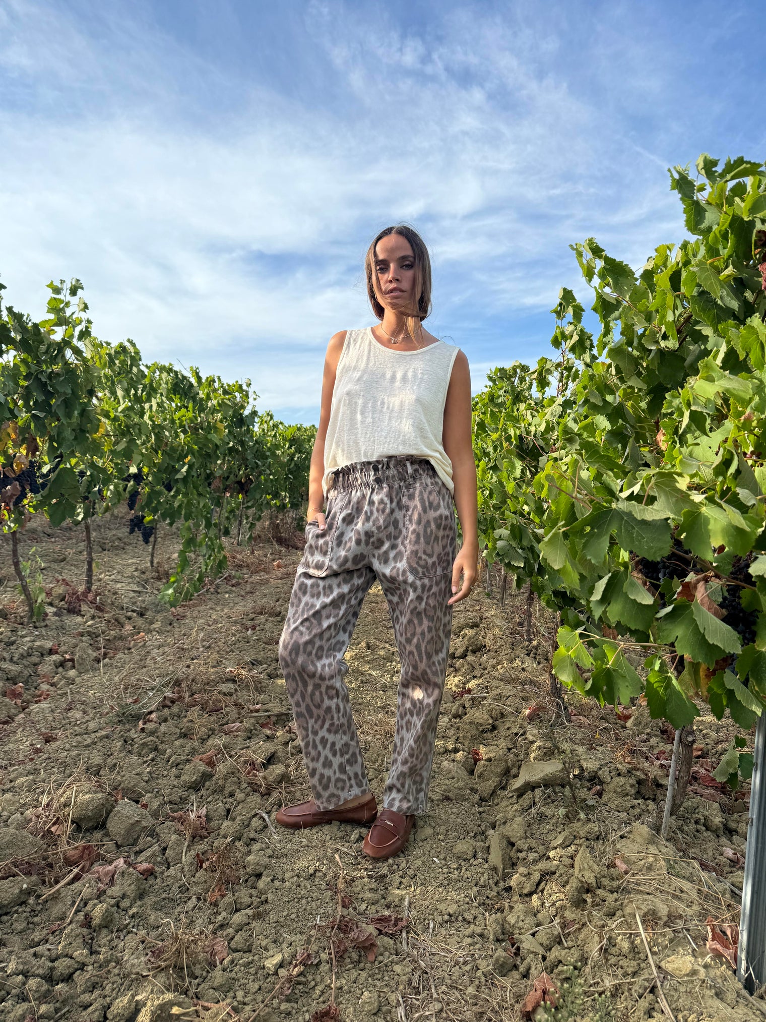 NINA MOM FIT PANTS